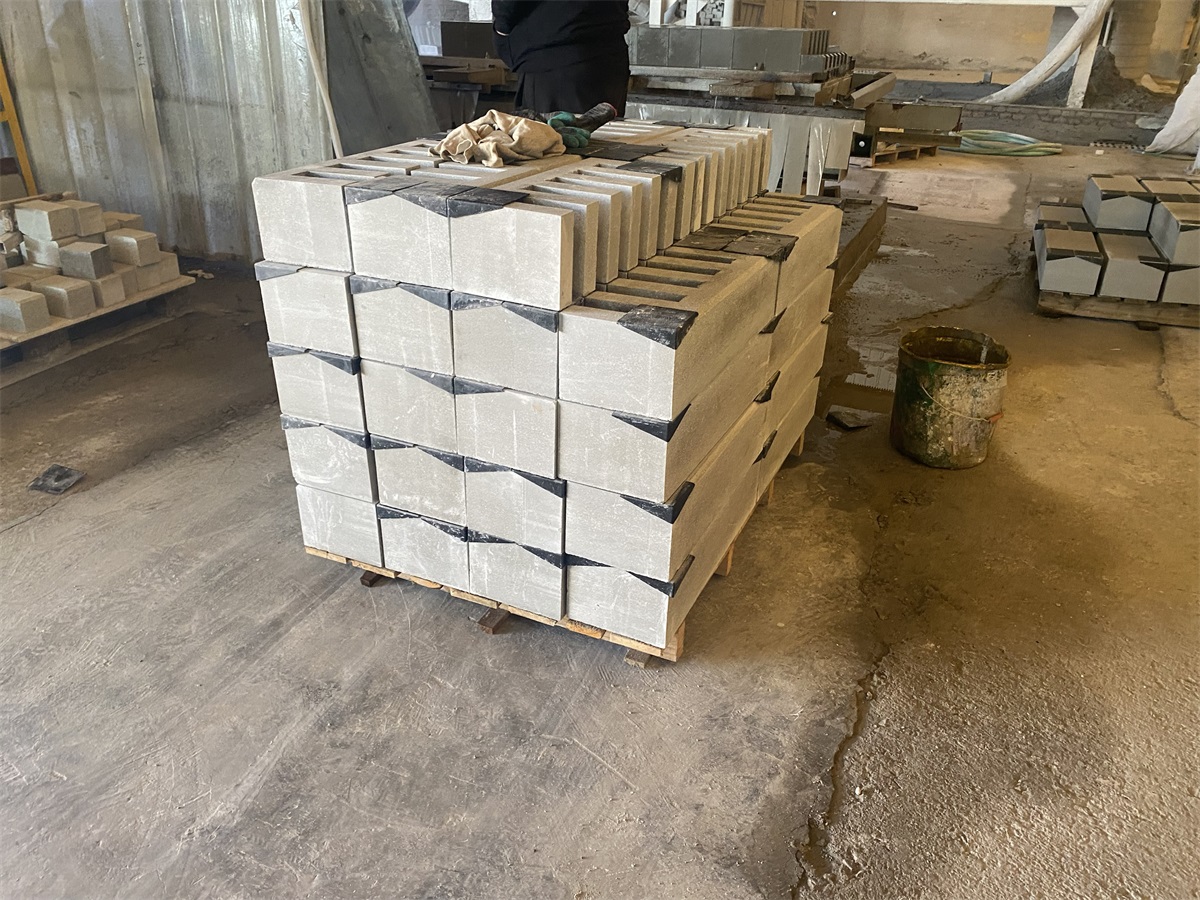 4c52774c-3c68-49a2-af7e-3754f1f8905a